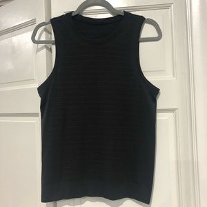 Lululemon Breathe Muscle Tank